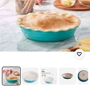 Farberware Bakers Advantage Two-Tone Stoneware Pie Dish